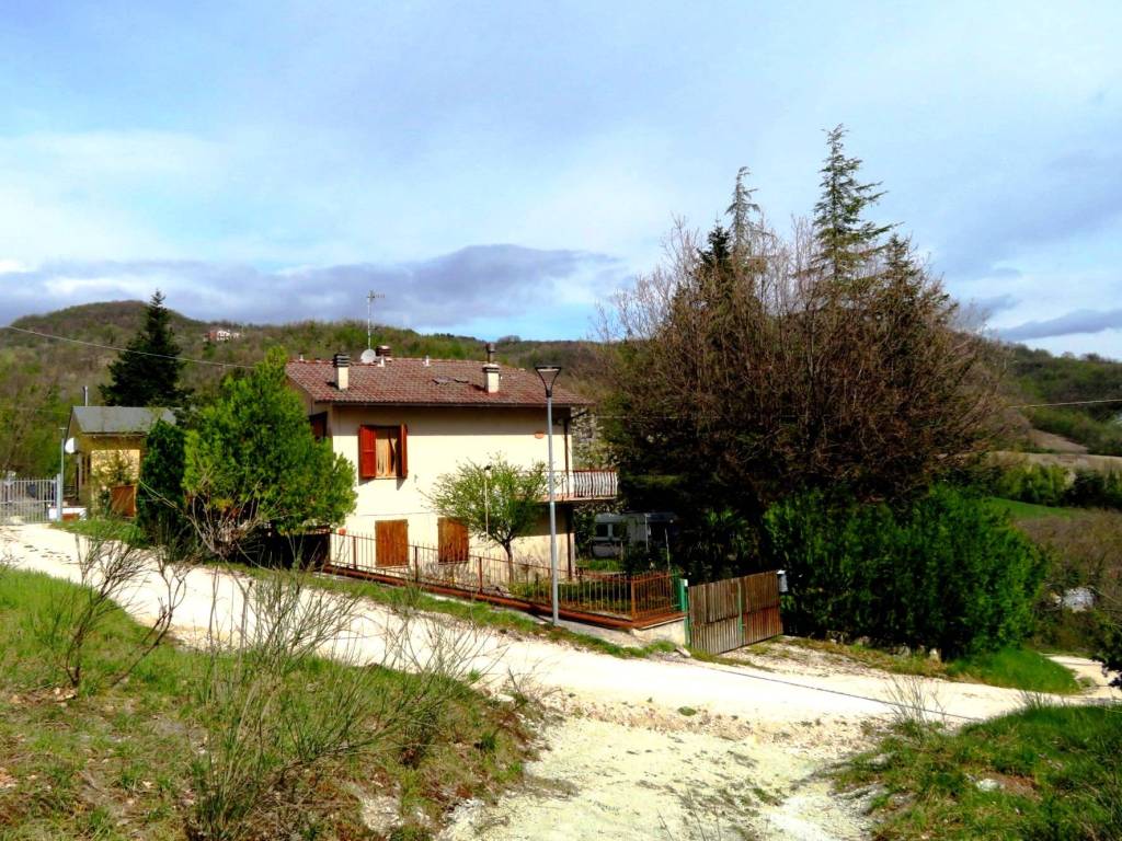Appartamento a Sarnano in Contrada Sant'Eusebio - Foto 3