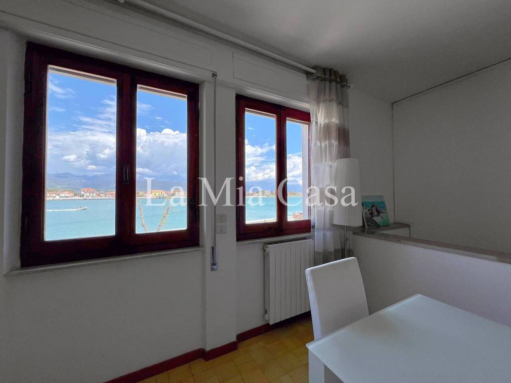 Appartamento a Ameglia in Via C. A. Fabbricotti, 128 - Foto 3