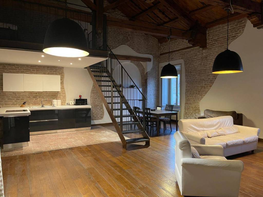 Appartamento a Mantova in Via Camillo Benso Cavour - Foto 2
