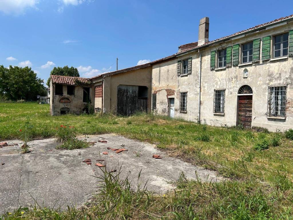 Immobile a Borgo virgilio in Via Parma, 127 - Foto 2