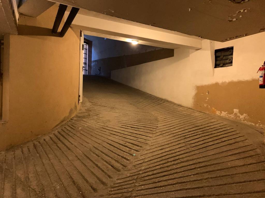 Box / garage a Mantova in Via Giovanni Chiassi - Foto 2