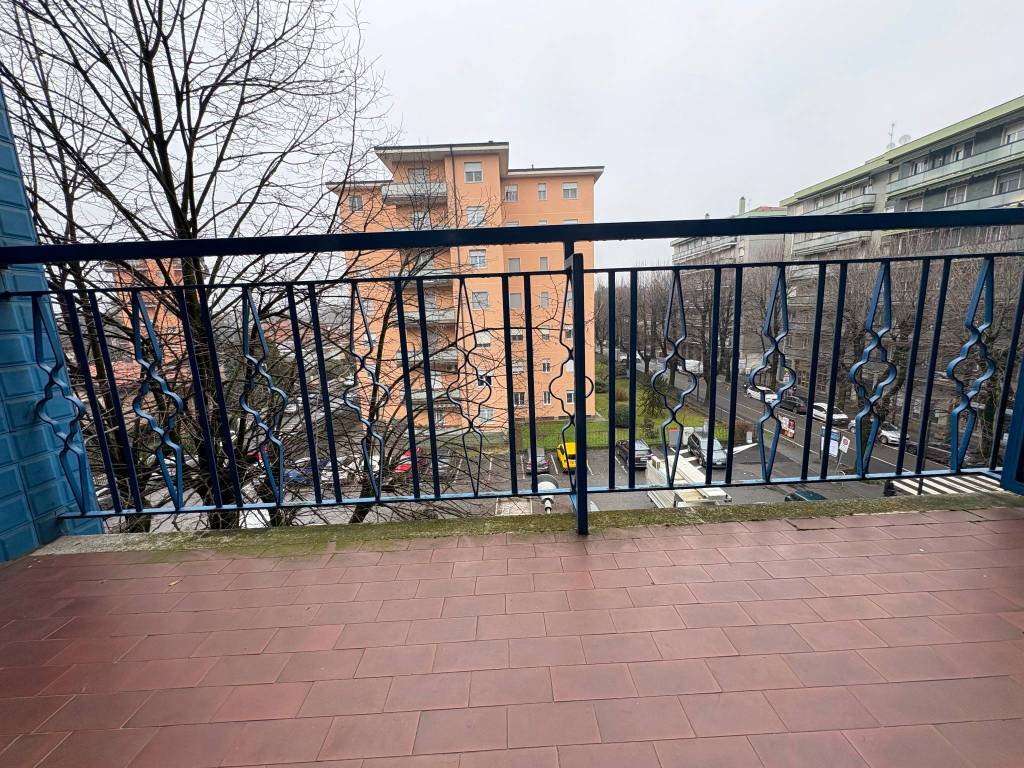 Appartamento a Lodi in Viale Piemonte, 3 - Foto 2