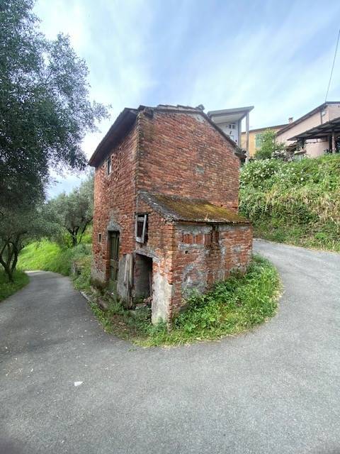 Casa indipendente a Luni in Via Castagno - Foto 3