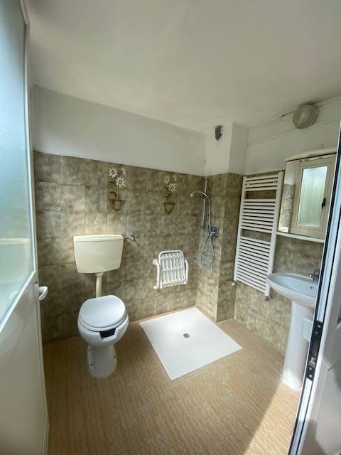 Casa indipendente a Luni in Via Castagno - Foto 4