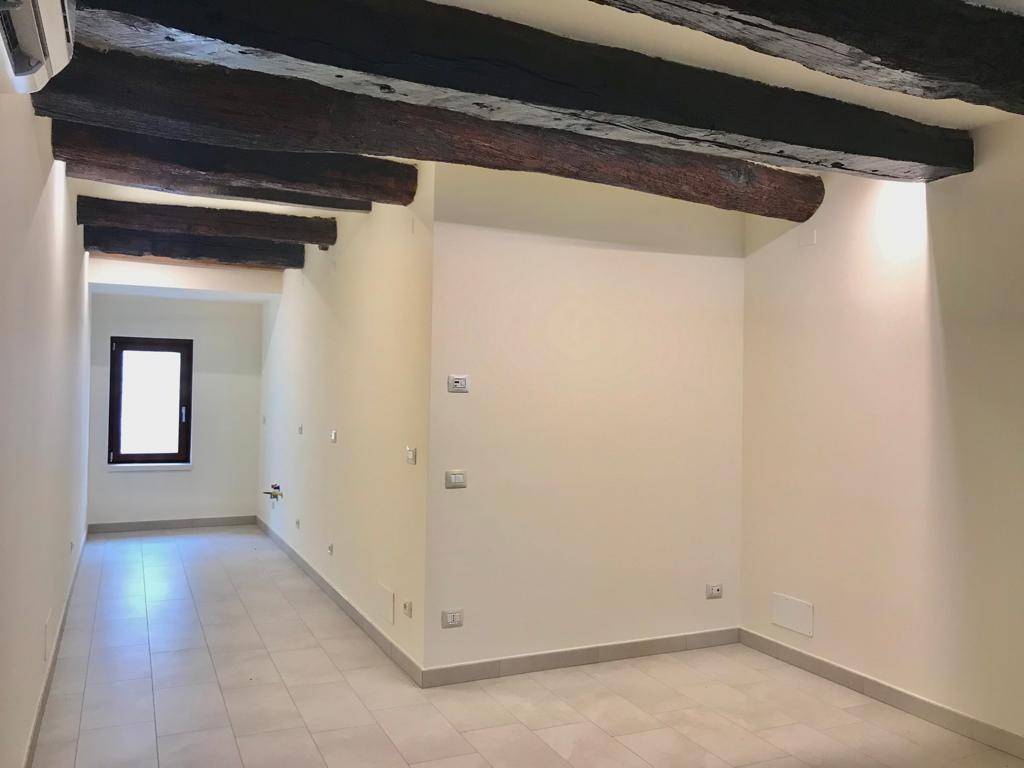 Appartamento a Mantova in via govi - Foto 4