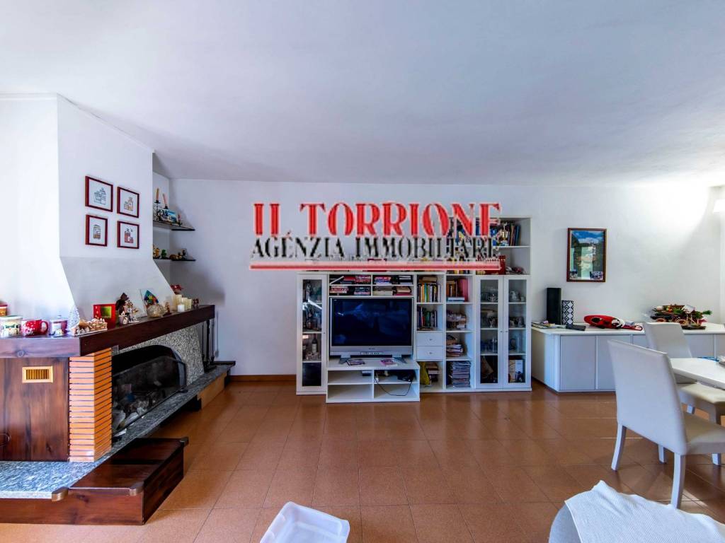 Villa a Montecatini-terme in Via Maona - Foto 3