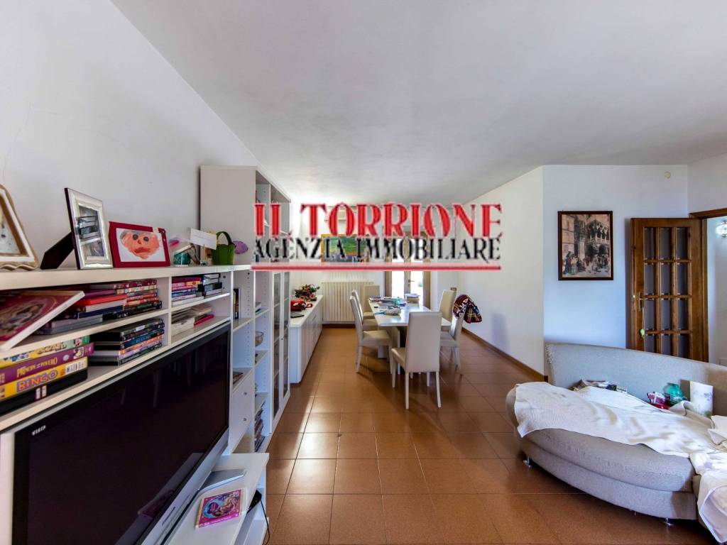 Villa a Montecatini-terme in Via Maona - Foto 5