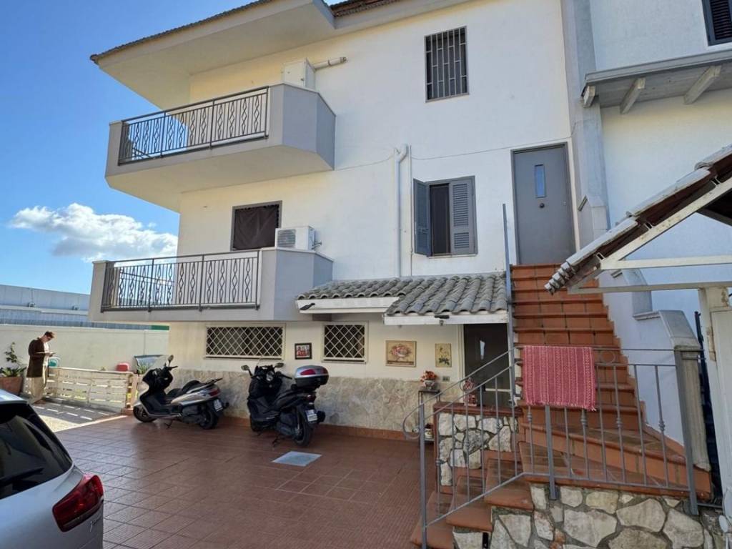 Villa a Giugliano in campania in Via Madonna del Pantano - Foto 2