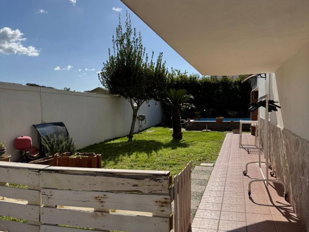 Villa a Giugliano in campania in Via Madonna del Pantano - Foto 3
