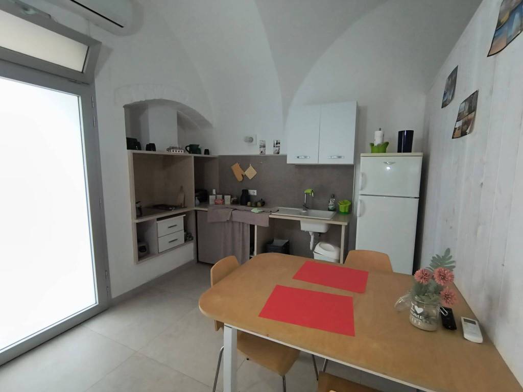 Appartamento a Castellana grotte in Via Vincenzo Leuzzi - Foto 2