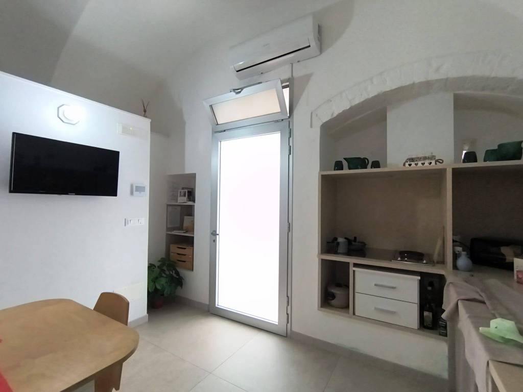 Appartamento a Castellana grotte in Via Vincenzo Leuzzi - Foto 4