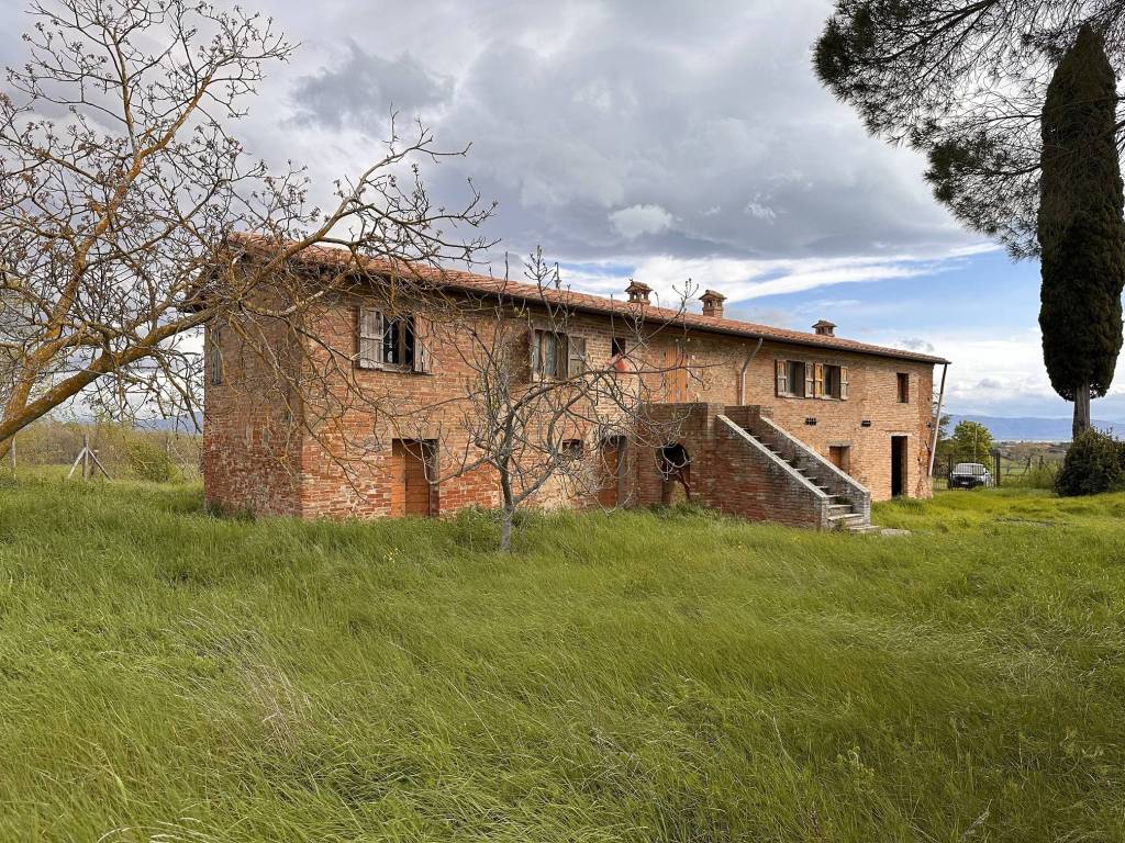 Rustico / casale a Castiglione del lago in Via Paganico - Foto 2