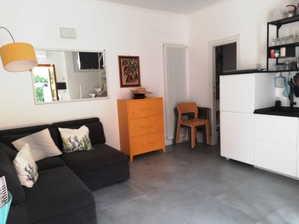 Villetta a schiera a Fiumicino in Via Porto Recanati, 78 - Foto 2