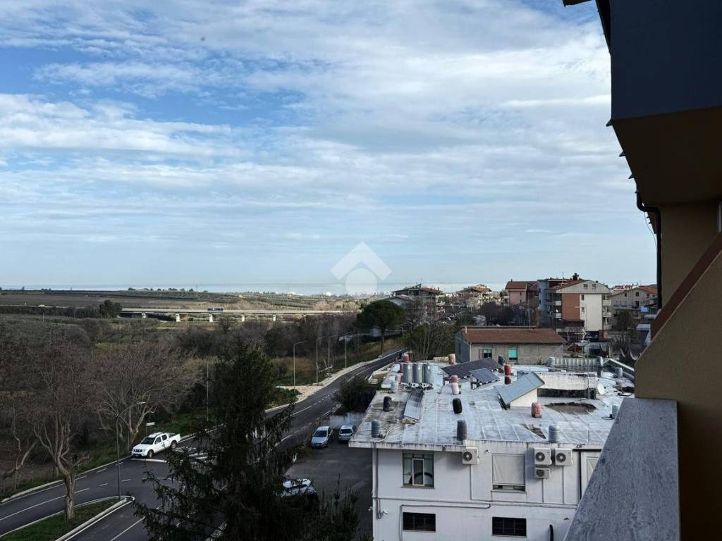 Appartamento a San salvo in Via Grasceta, 3 - Foto 5