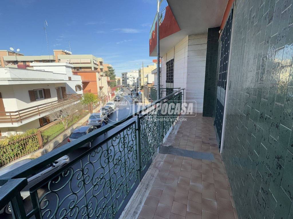 Casa indipendente a Capurso in Via Federico Epifania - Foto 3