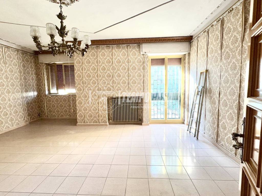 Casa indipendente a Capurso in Via Federico Epifania - Foto 4