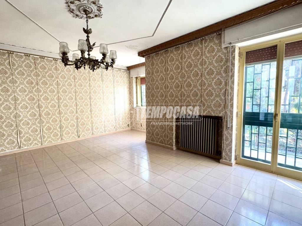 Casa indipendente a Capurso in Via Federico Epifania - Foto 5