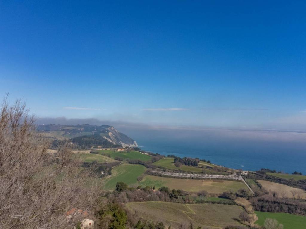 Appartamento a Ancona in Via Frazione Poggio, 6 - Foto 3