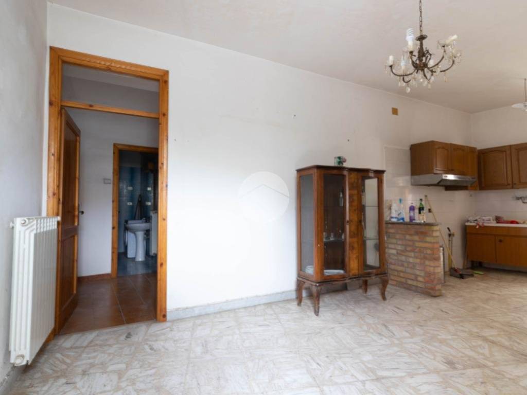 Appartamento a Maenza in Via del colle - Foto 3