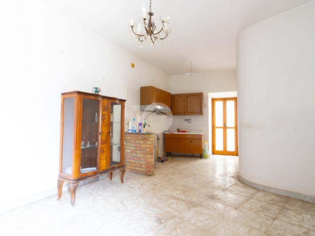 Appartamento a Maenza in Via del colle - Foto 4
