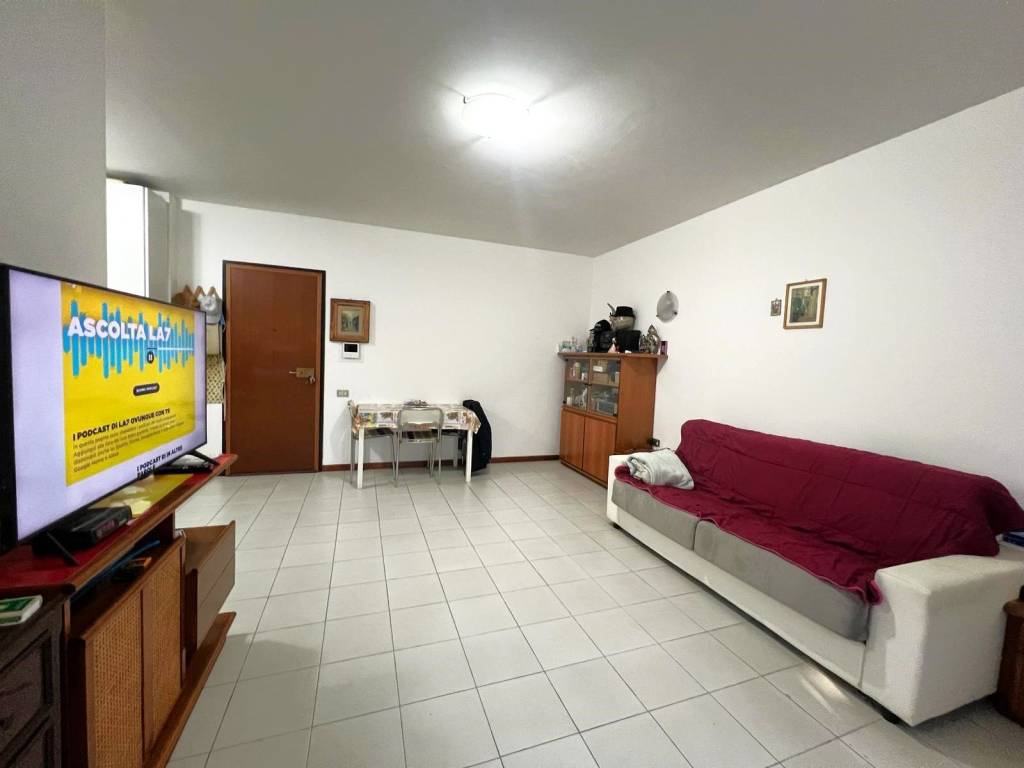 Appartamento a Seregno in Via Giuseppe Ripamonti, 39 - Foto 3