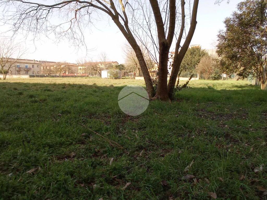 Terreno a Mantova - Foto 2