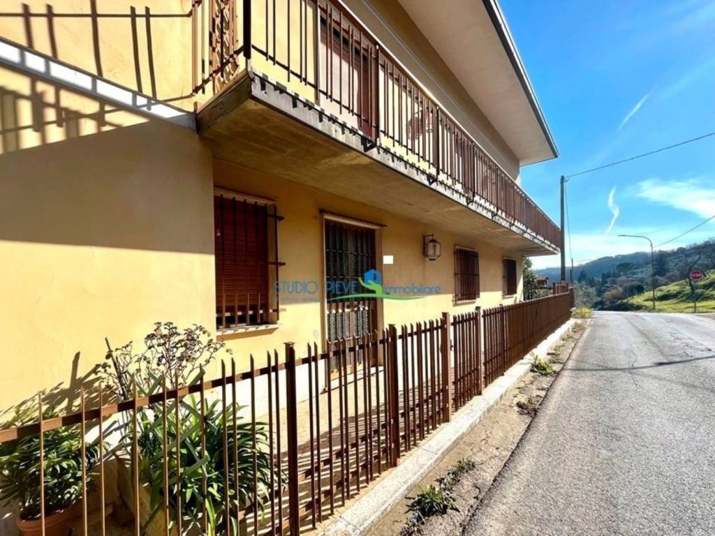 Appartamento a Montecatini-terme in Via dei Giannini, 56 - Foto 3