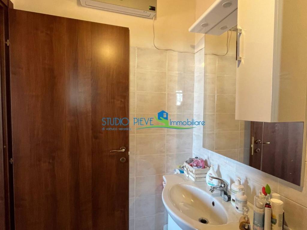 Villa a Uzzano in Via della Costa, 27 - Foto 3