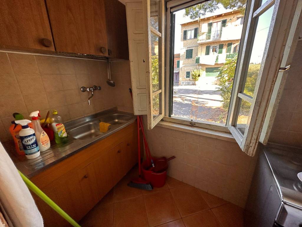 Casa indipendente a Castiglione del lago in Via Giuseppe Mazzini - Foto 5