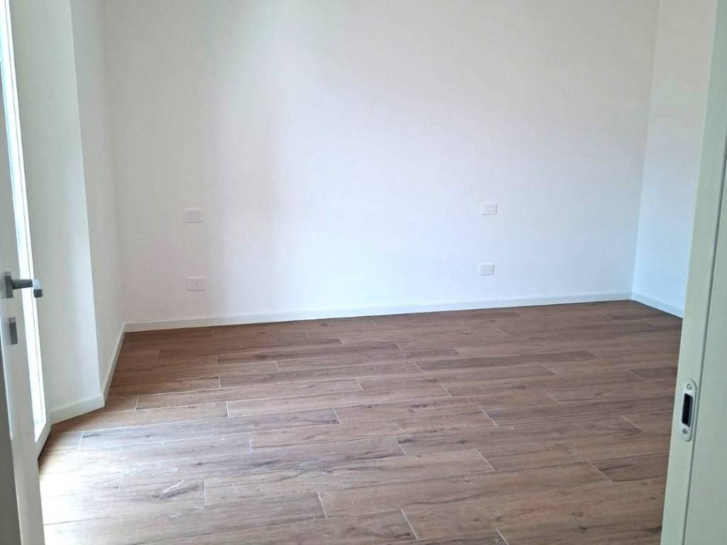 Appartamento a Lecco in Via Col di Lana, 38 - Foto 4