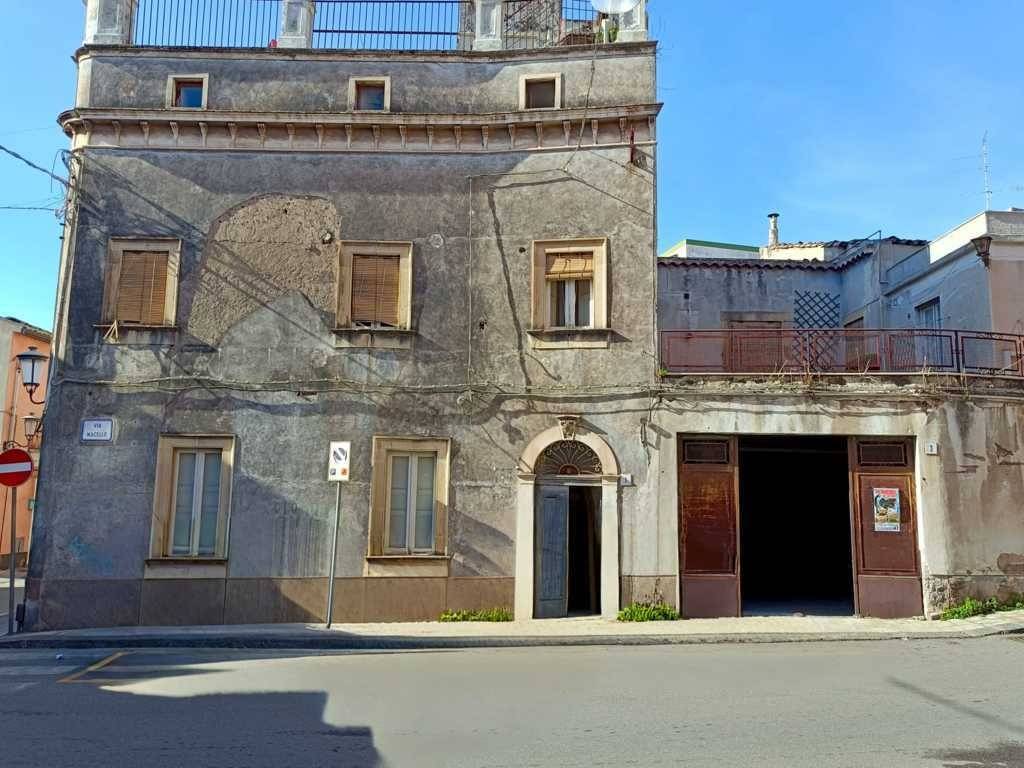 Palazzo / stabile a San giovanni la punta in Via Macello, 1 - Foto 2