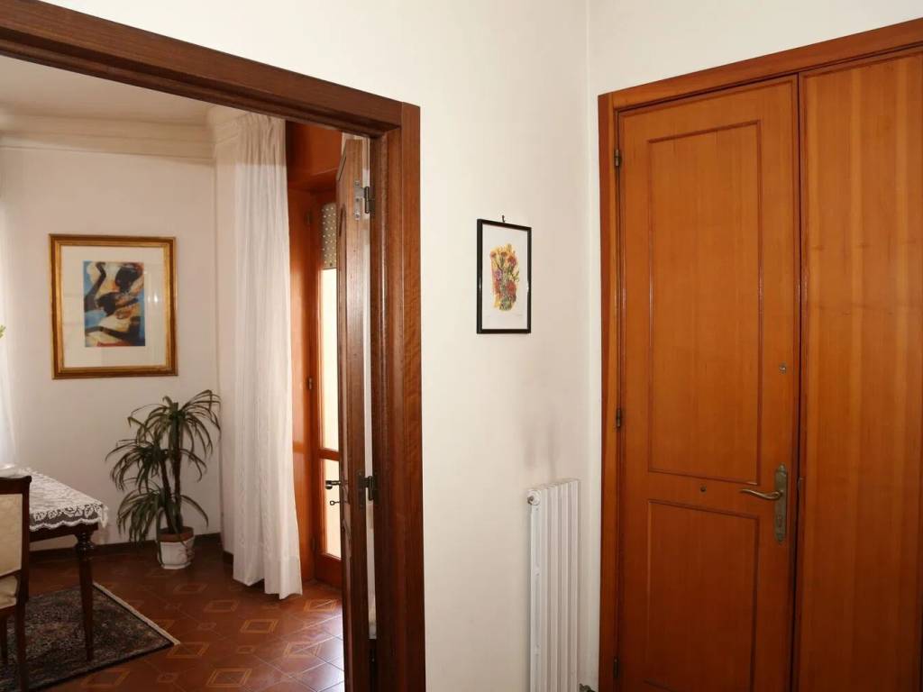 Appartamento a Copertino in Via Mariano Cosimo - Foto 5