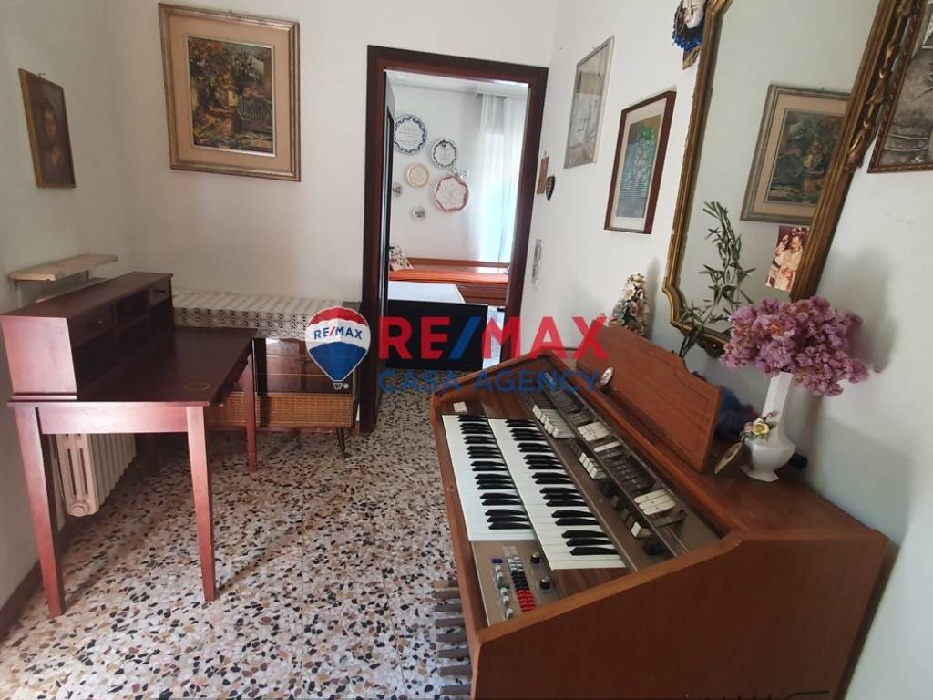 Villa a Induno olona in Via Ronchetti, 58 - Foto 4