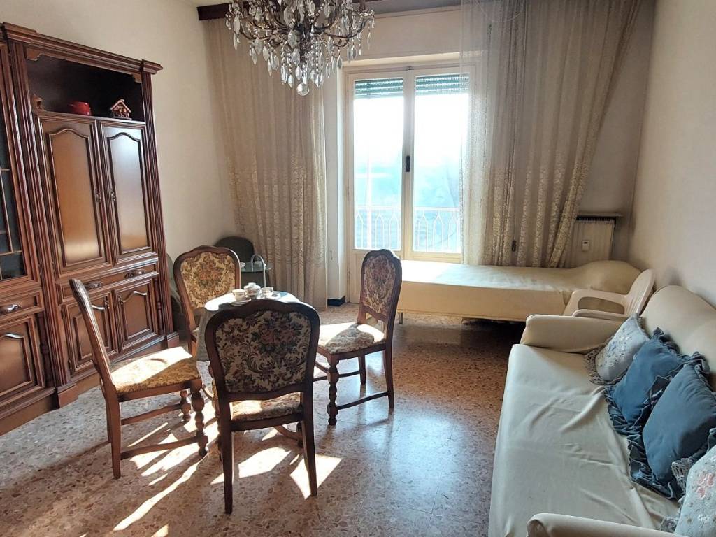 Appartamento a Ovada in Piazza Antonio Nervi - Foto 4