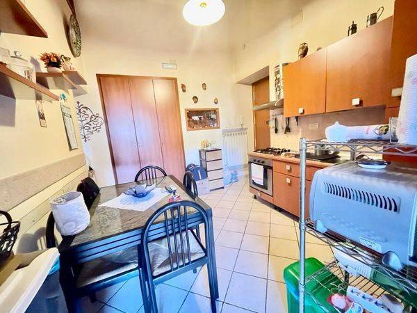 Appartamento a Napoli in Via Risorgimento - Foto 4