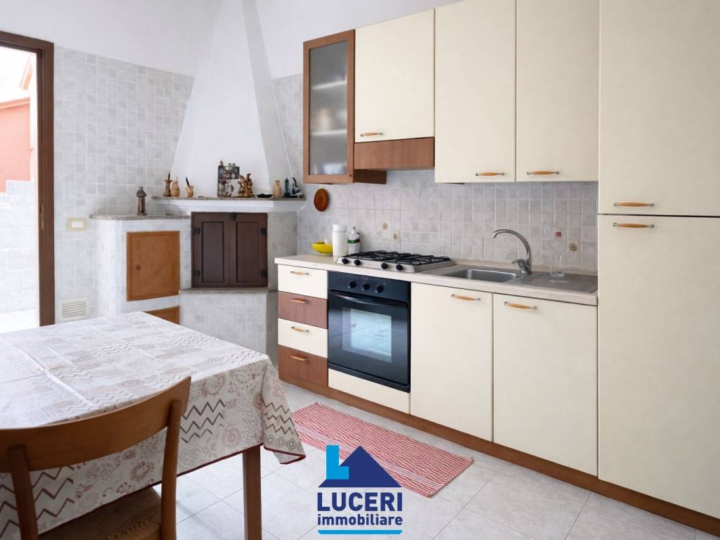 Casa indipendente a Sannicola in Via Pesce - Foto 2