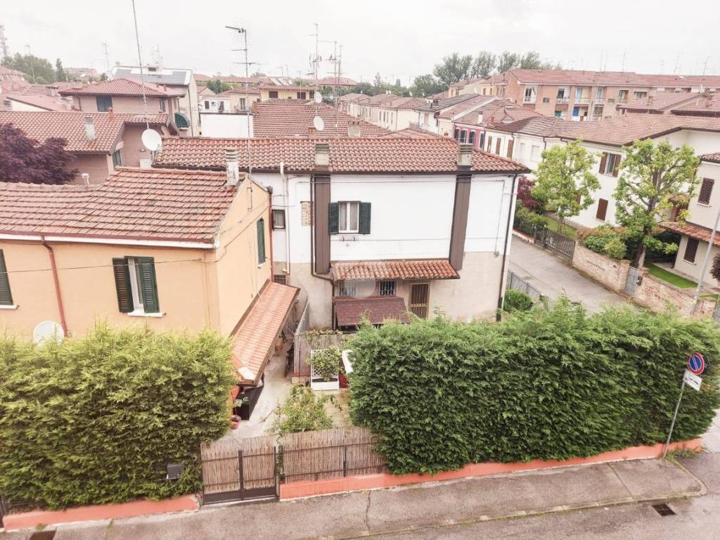 Appartamento a Ferrara in Via Canani, 34 - Foto 3