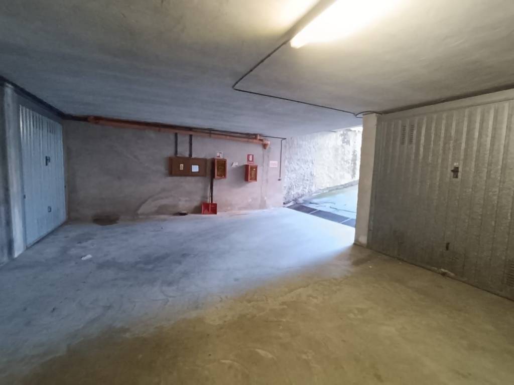 Box / garage a Asti in Via Ezio Baroncini - Foto 4