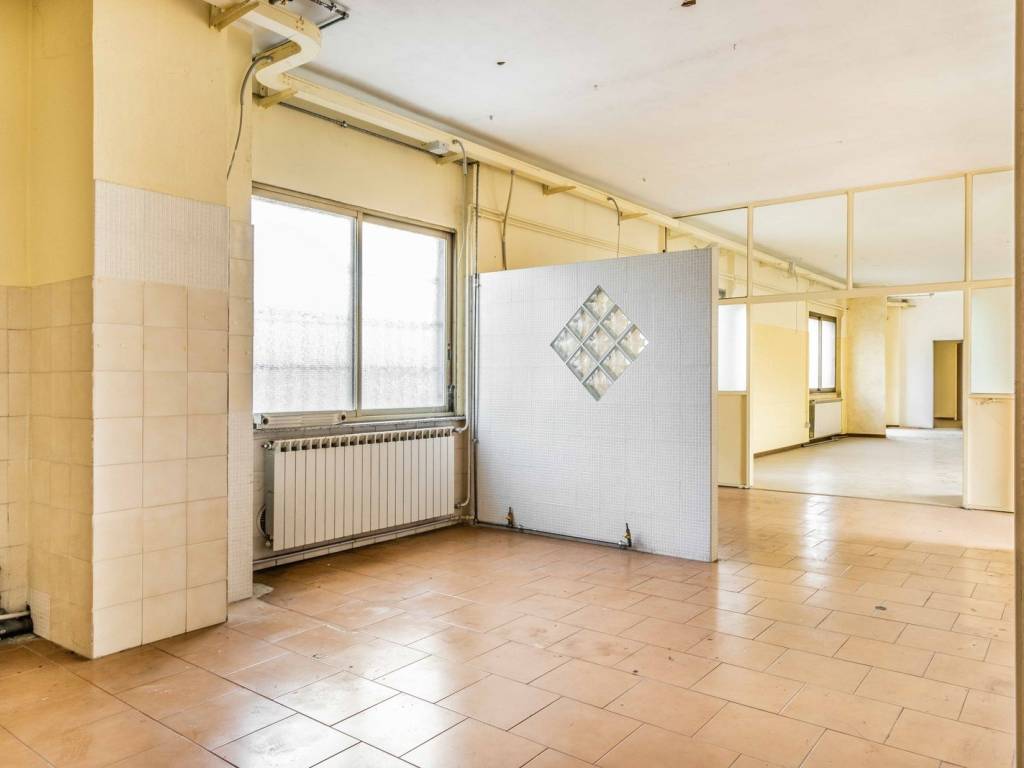 Appartamento a Busto arsizio in Via Mario Pagano, 11 - Foto 5