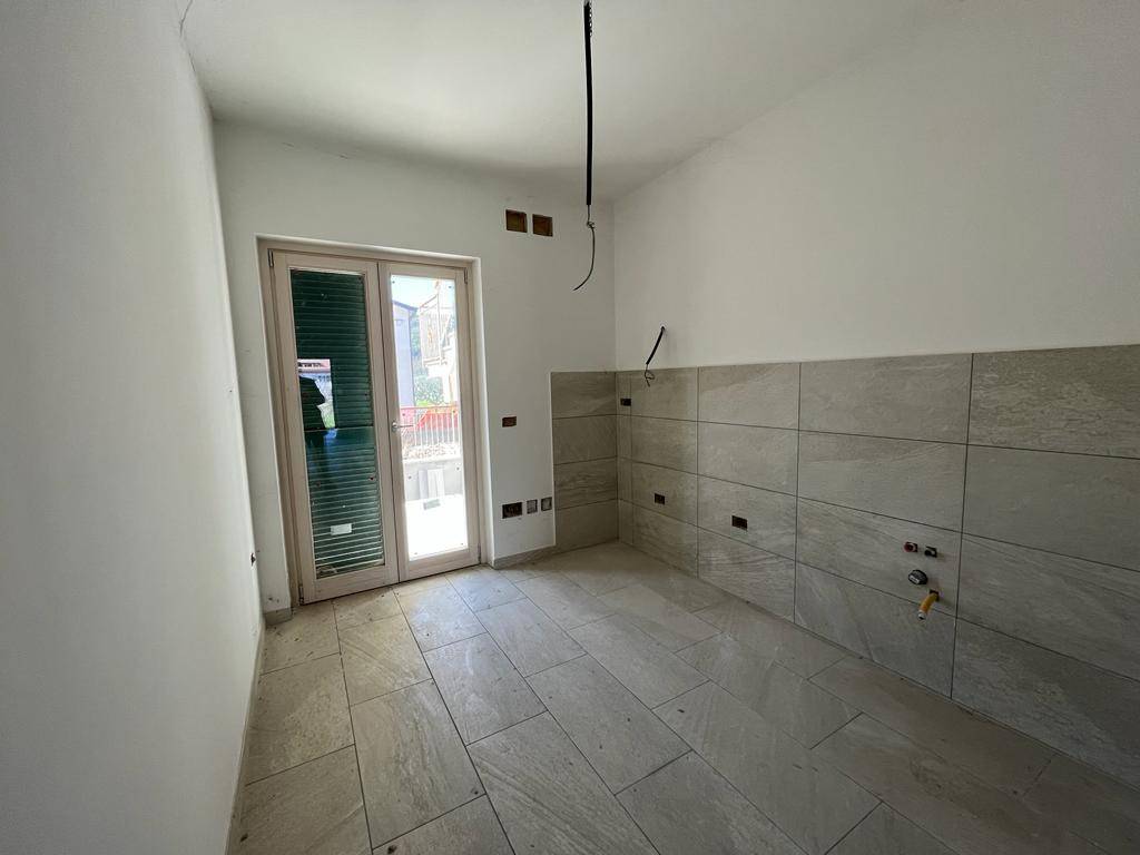 Appartamento a Sant'agata de' goti in Via Santisi - Foto 5