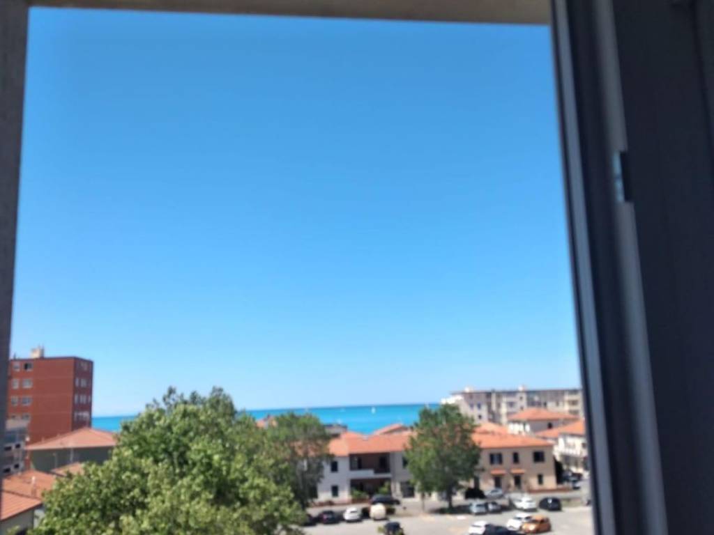 Appartamento a Rosignano marittimo in Piazza Monte alla Rena, - Foto 2