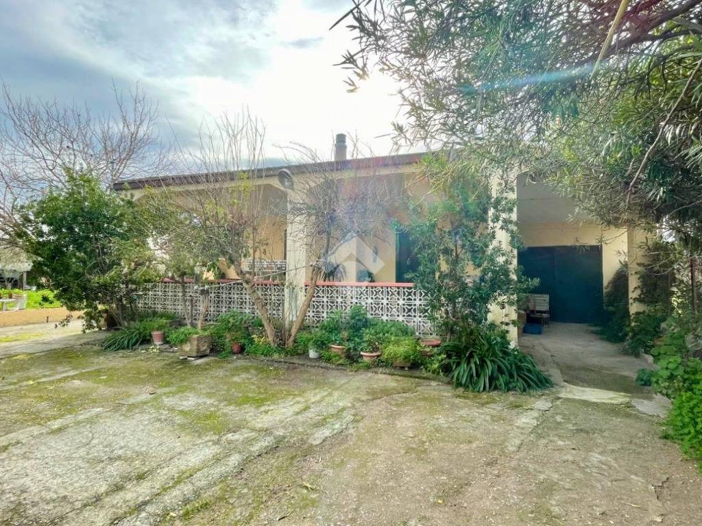 Villa a Corigliano-rossano in C/da Torre Pinta - Foto 2
