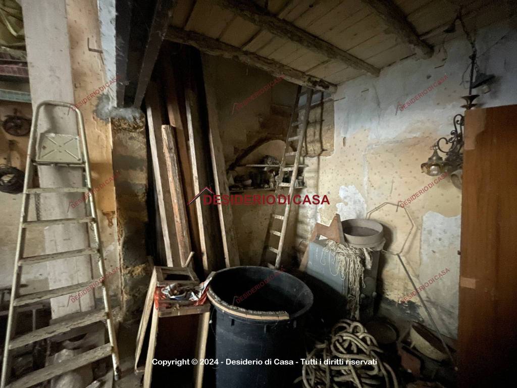 Casa indipendente a Bagheria in Via Angiò - Foto 3