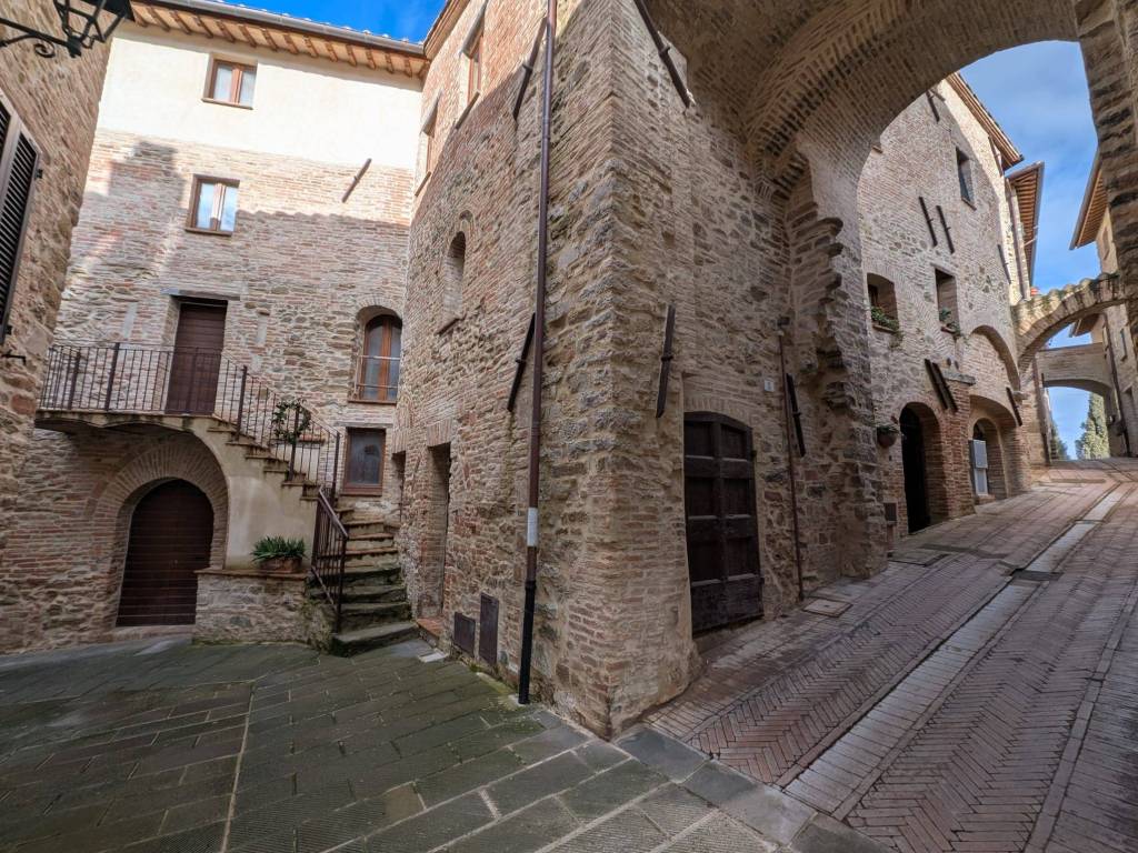Casa indipendente a Marsciano in Via del Tempio-Spina, 12 - Foto 3