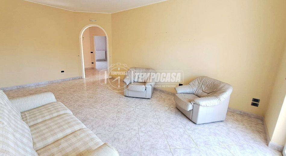Casa indipendente a Adelfia in Via piscina di filippo 26 - Foto 3