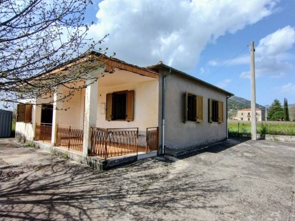 Villa a Roccasecca in Via Nevali - Foto 4