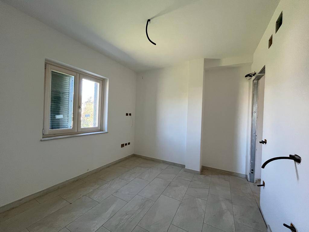 Appartamento a Sant'agata de' goti in Via Santisi - Foto 5