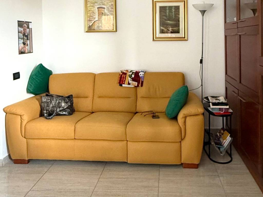 Appartamento a San fermo della battaglia in Via Mornago, 7 - Foto 3