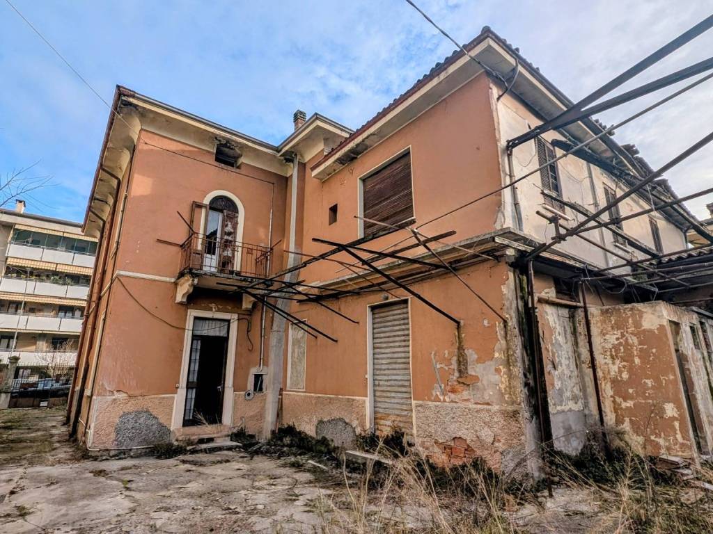Palazzo / stabile a Verona - Foto 4