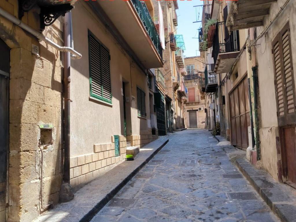 Appartamento a Caltanissetta in Via San Cataldo, 21 - Foto 2